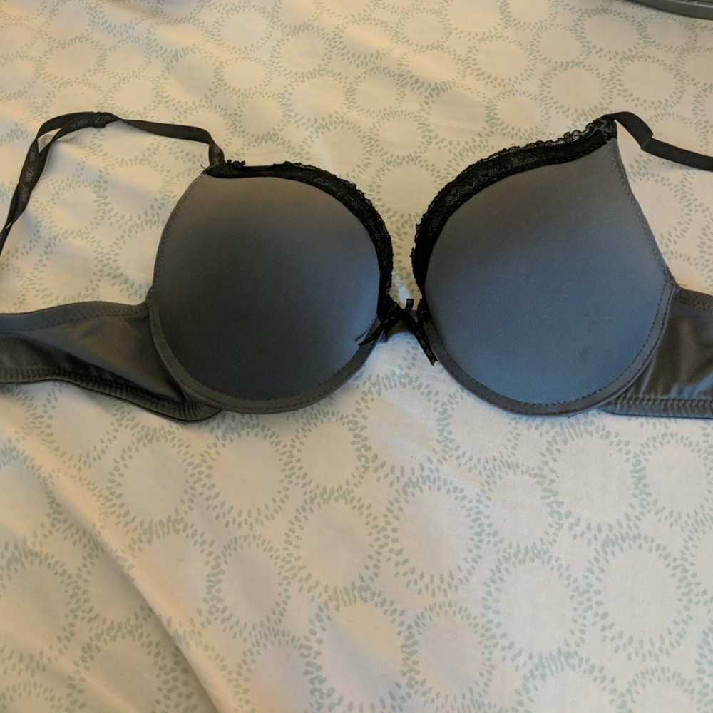 Bra